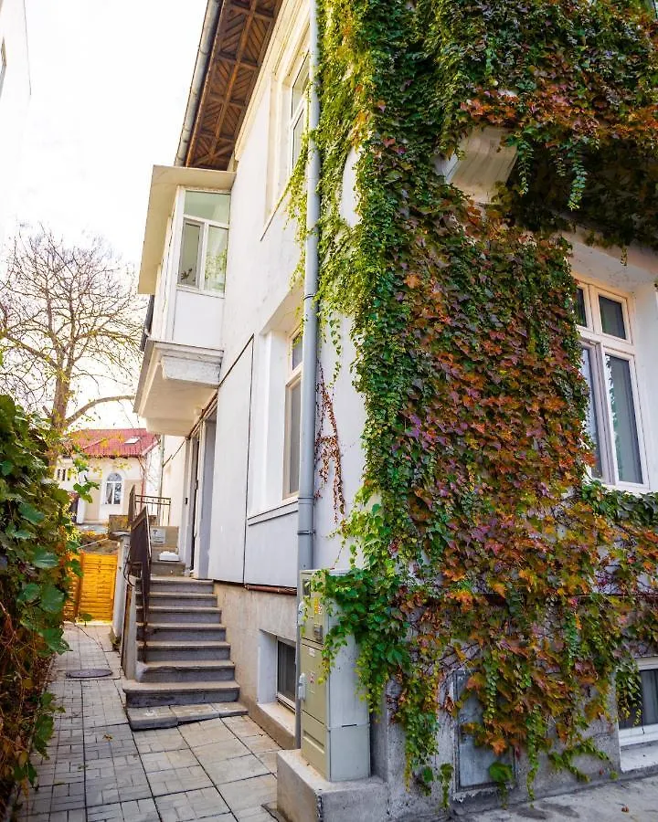 Mansarda Cotroceni Apartment Bucureşti 0*,  România